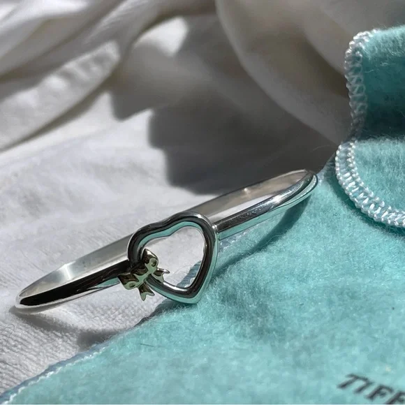 Tiffany & Co. 925/750 Bow Bangle Bracelet